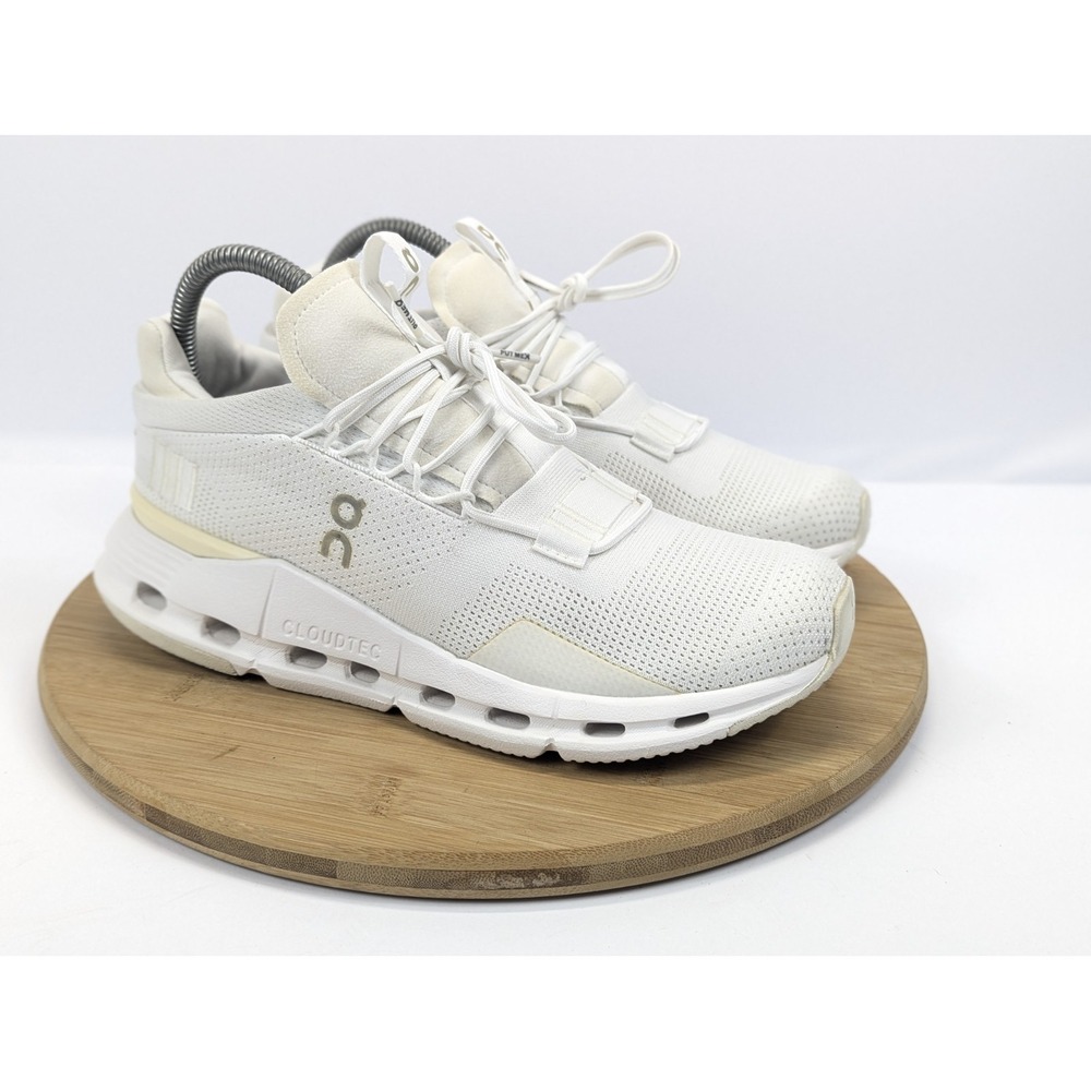 On Cloudnova Shoes White Womans 9 Running Sneakers Jog Gym Train Outdoor